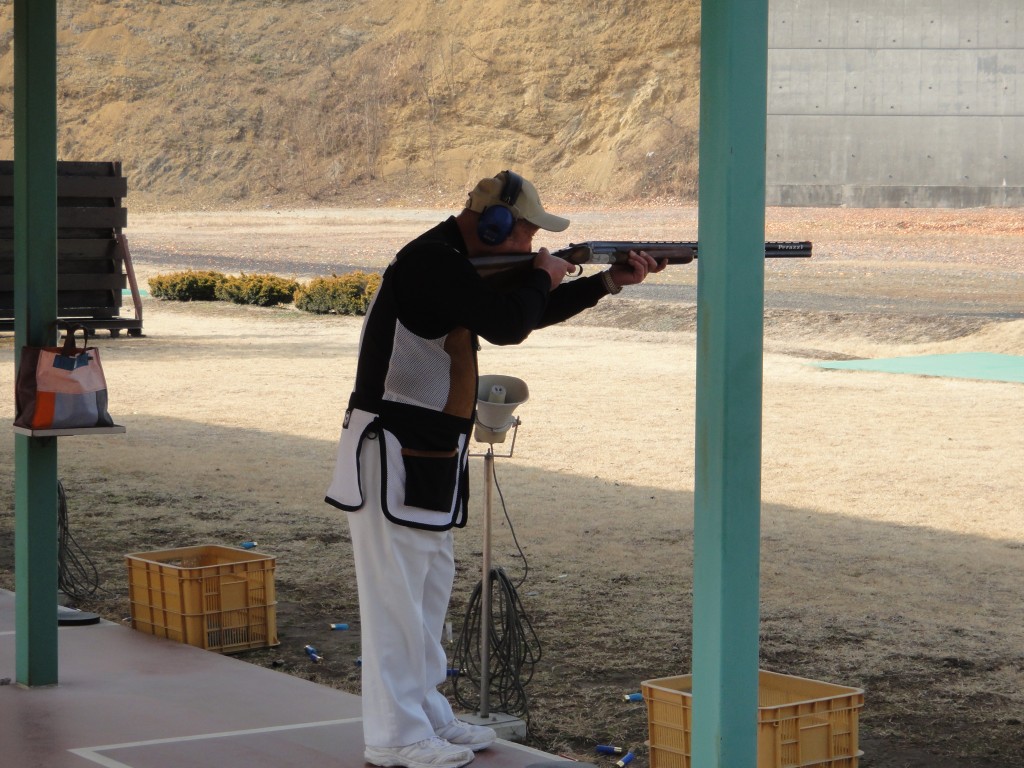 三進３