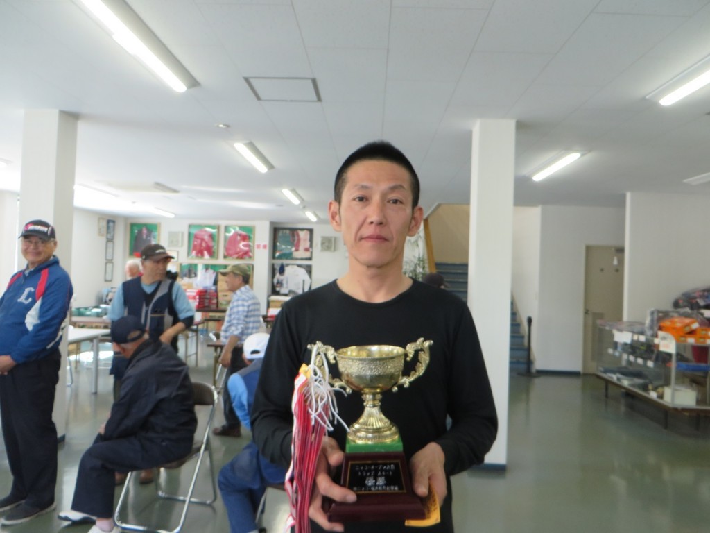 4月優勝